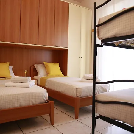 2 Apartment *